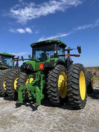 Image of John Deere 8R 310 equipment image 3