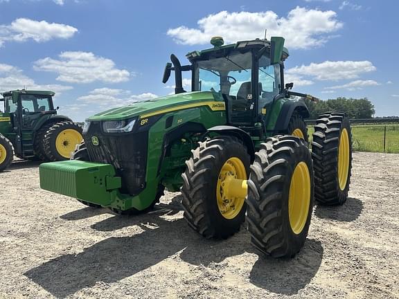 Image of John Deere 8R 310 equipment image 1