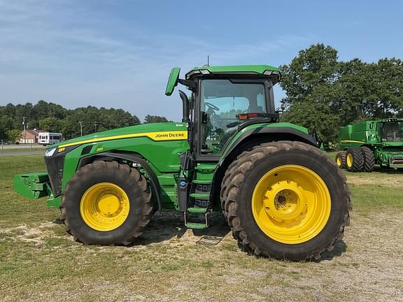 Image of John Deere 8R 310 Primary image