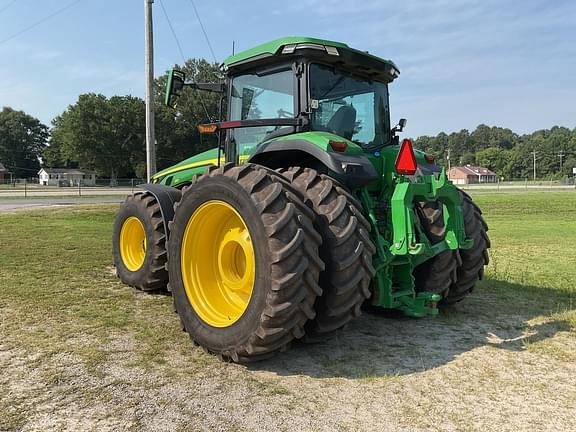 Image of John Deere 8R 310 equipment image 1