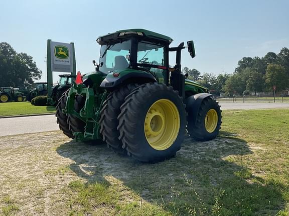 Image of John Deere 8R 310 equipment image 4