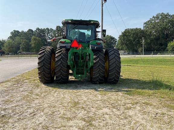 Image of John Deere 8R 310 equipment image 3