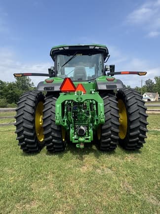Image of John Deere 8R 310 equipment image 3