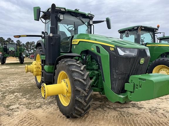 Image of John Deere 8R 310 equipment image 1