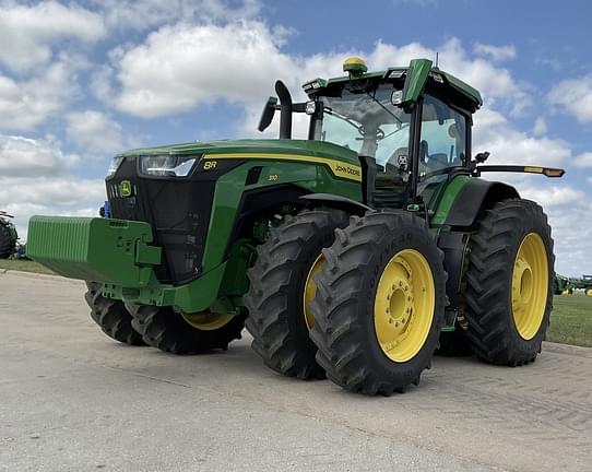 Image of John Deere 8R 310 Primary image