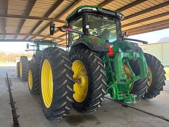 Image of John Deere 8R 310 equipment image 3