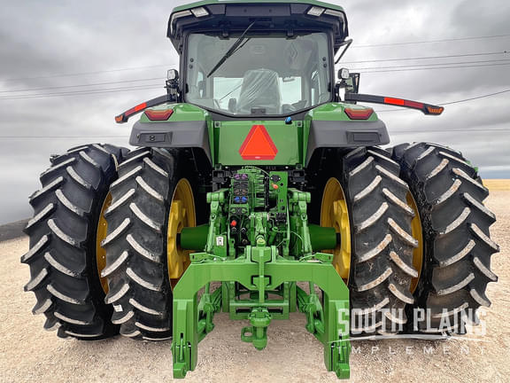 Image of John Deere 8R 310 equipment image 3
