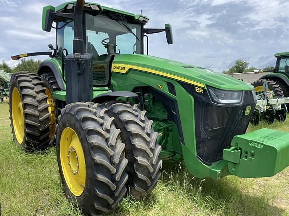 Image of John Deere 8R 310 equipment image 1