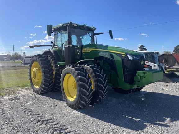 2023 John Deere 8R 310 Equipment Image0