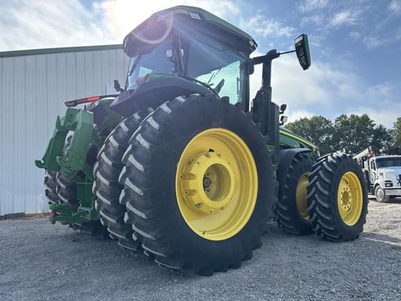 Image of John Deere 8R 310 equipment image 3