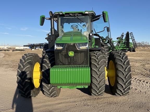 Image of John Deere 8R 310 equipment image 1