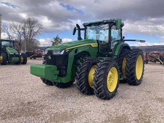 2023 John Deere 8R 310 Equipment Image0