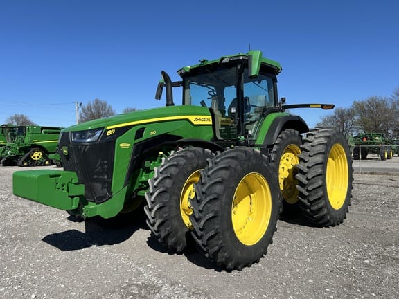 2023 John Deere 8R 310 Equipment Image0