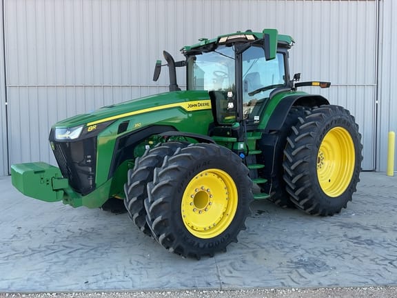 2023 John Deere 8R 310 Equipment Image0