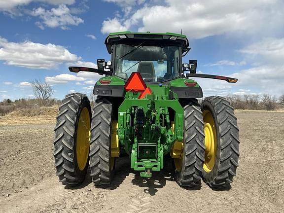 Image of John Deere 8R 310 equipment image 3