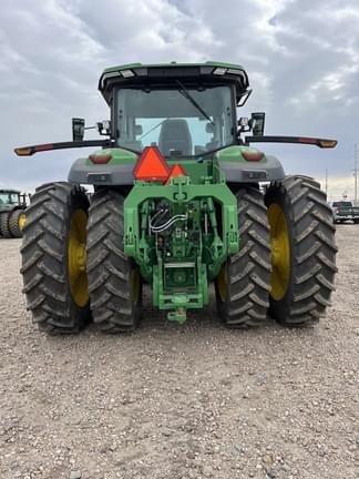 Image of John Deere 8R 310 equipment image 4
