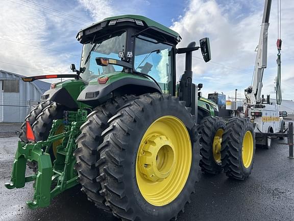 Image of John Deere 8R 310 equipment image 4