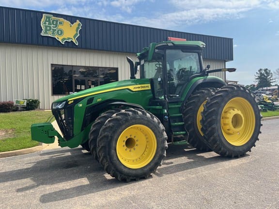 2023 John Deere 8R 310 Equipment Image0