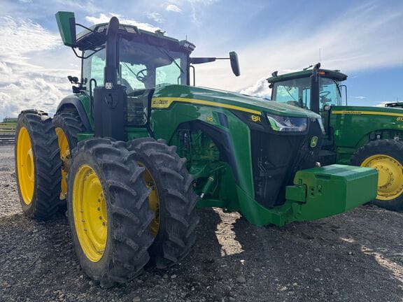 2023 John Deere 8R 310 Equipment Image0