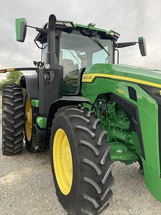 Image of John Deere 8R 310 equipment image 2