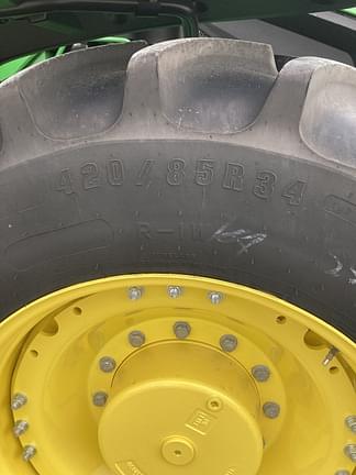Image of John Deere 8R 310 equipment image 3