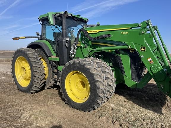 Image of John Deere 8R 310 Primary image