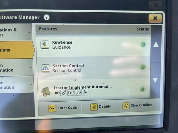 Image of John Deere 8R 310 equipment image 3