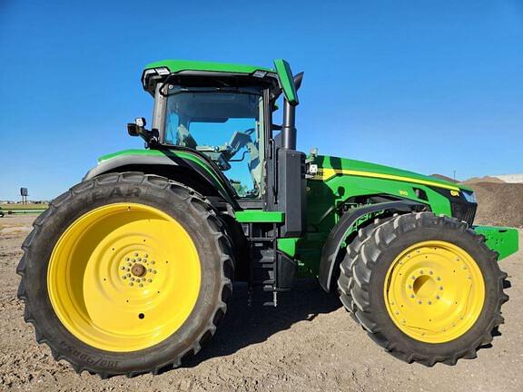 Image of John Deere 8R 310 equipment image 1