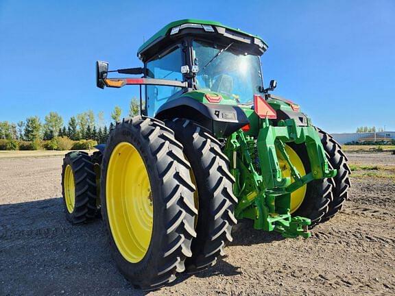 Image of John Deere 8R 310 equipment image 4