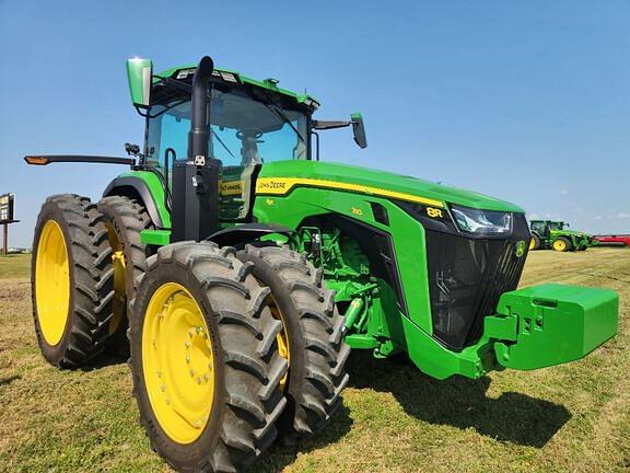 Image of John Deere 8R 310 equipment image 3