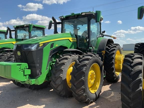 Image of John Deere 8R 310 Primary image