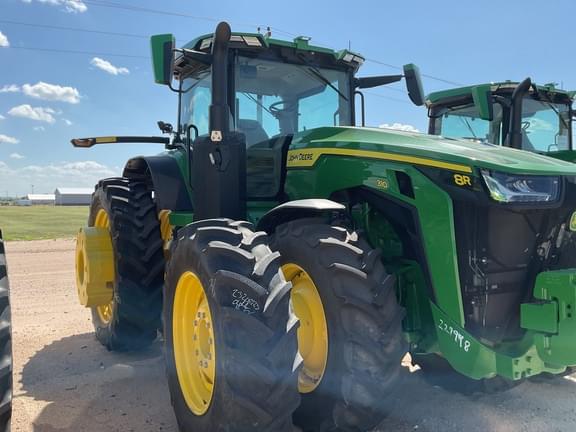 Image of John Deere 8R 310 equipment image 1