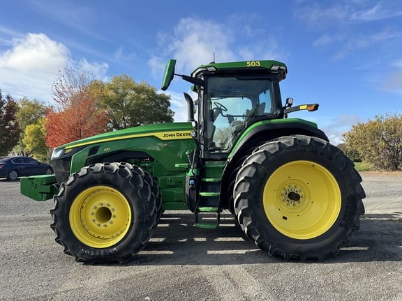 2023 John Deere 8R 310 Equipment Image0