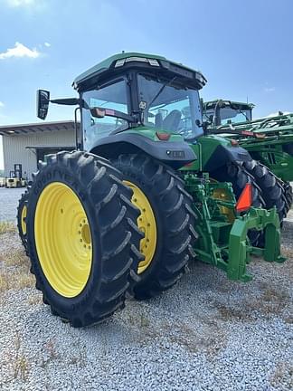 Image of John Deere 8R 310 equipment image 3