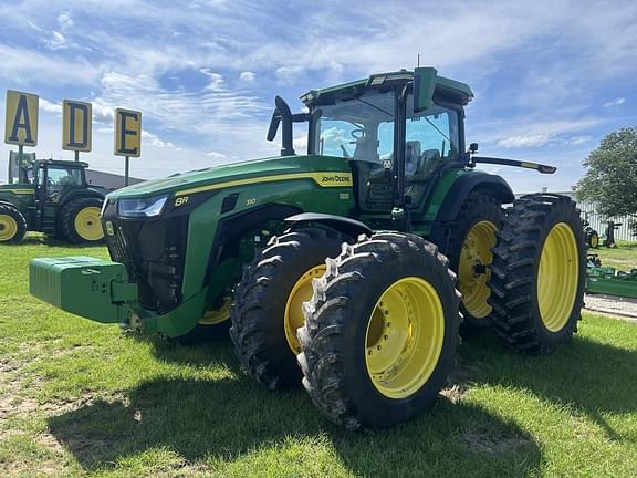 Image of John Deere 8R 310 Primary image