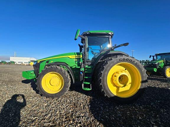 Image of John Deere 8R 310 equipment image 1