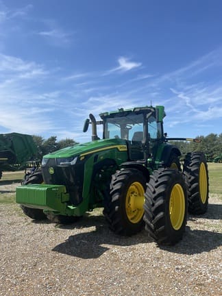 2023 John Deere 8R 310 Equipment Image0