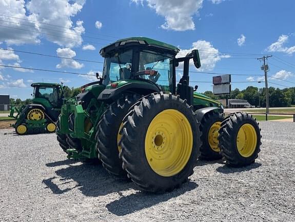 Image of John Deere 8R 310 equipment image 2