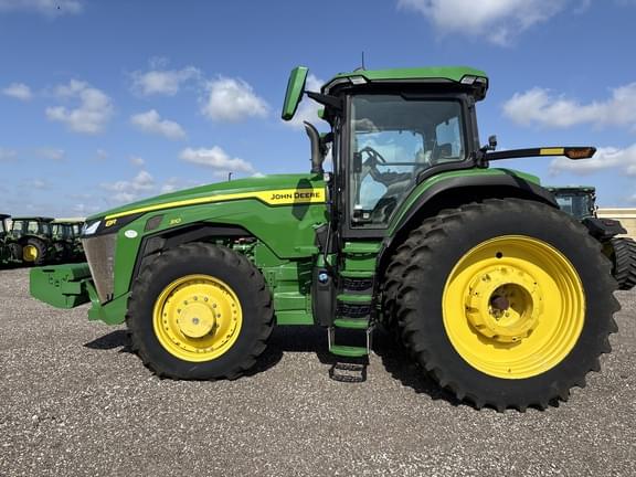 Image of John Deere 8R 310 Primary image