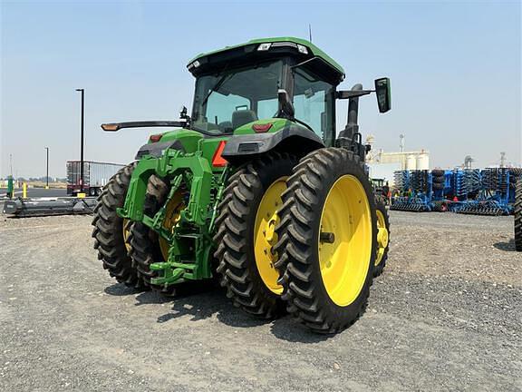 Image of John Deere 8R 310 equipment image 4