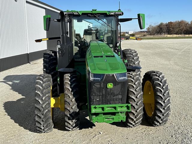 Image of John Deere 8R 310 equipment image 2