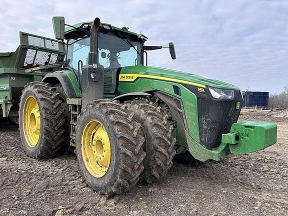 Image of John Deere 8R 310 equipment image 1