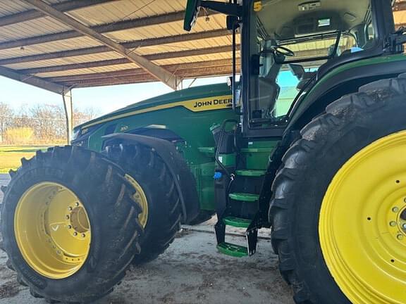 Image of John Deere 8R 310 equipment image 4