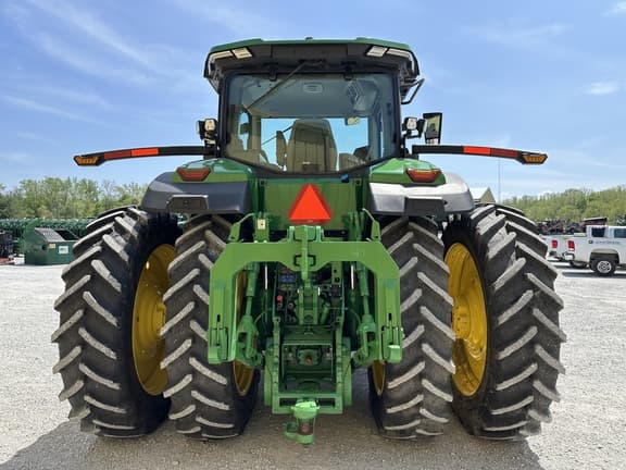 Image of John Deere 8R 310 equipment image 4