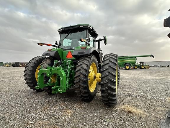 Image of John Deere 8R 310 equipment image 3