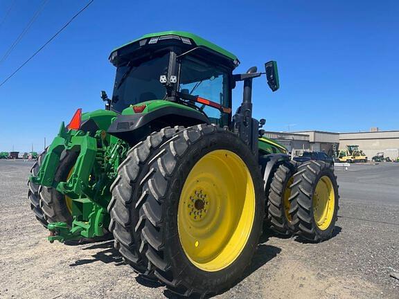 Image of John Deere 8R 310 equipment image 3