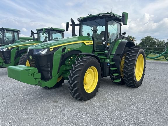 2023 John Deere 8R 310 Image