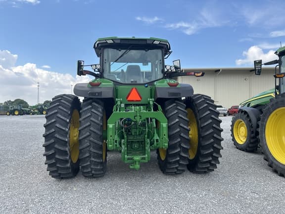 Image of John Deere 8R 310 equipment image 4