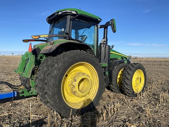 Image of John Deere 8R 310 equipment image 3