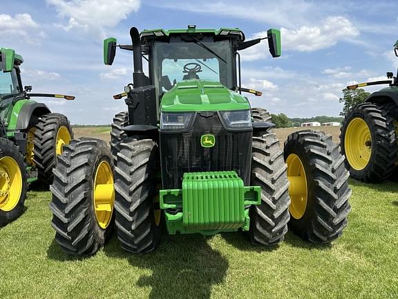 Image of John Deere 8R 310 equipment image 1